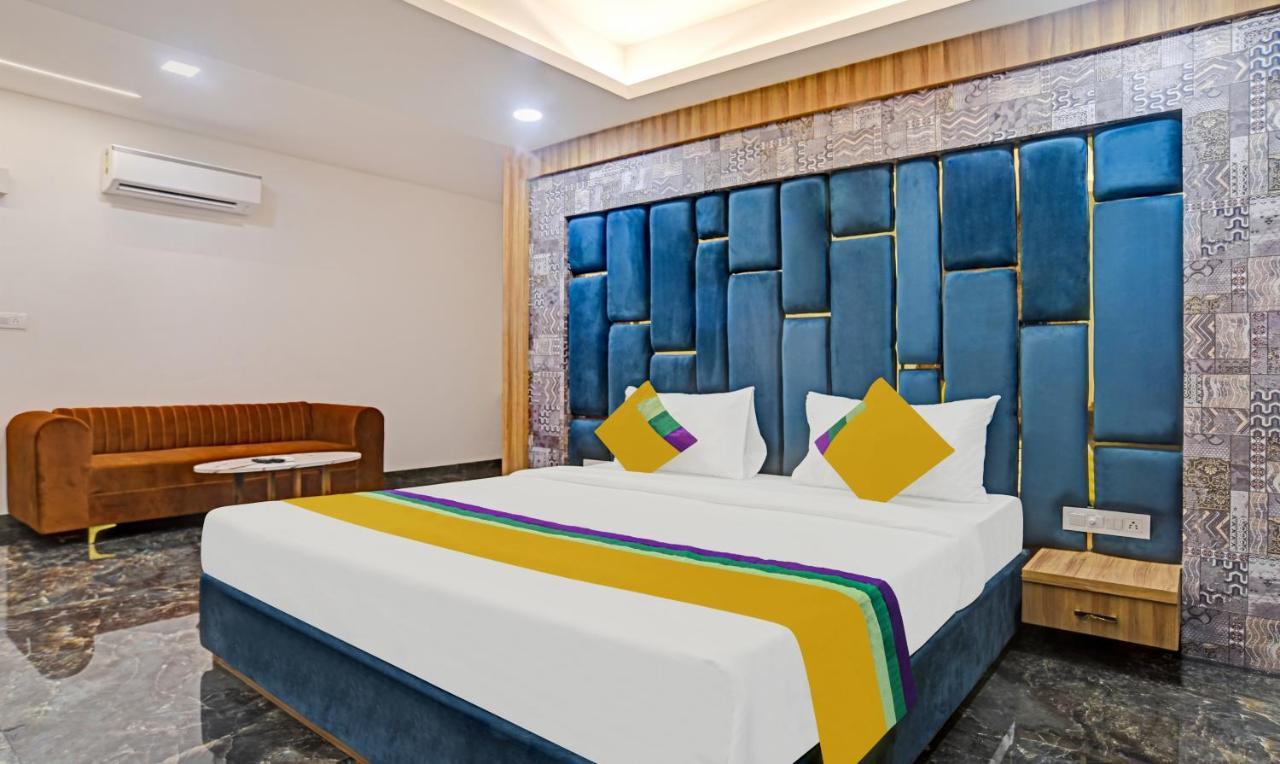 Itsy Hotels Phoenix Indore Exterior foto