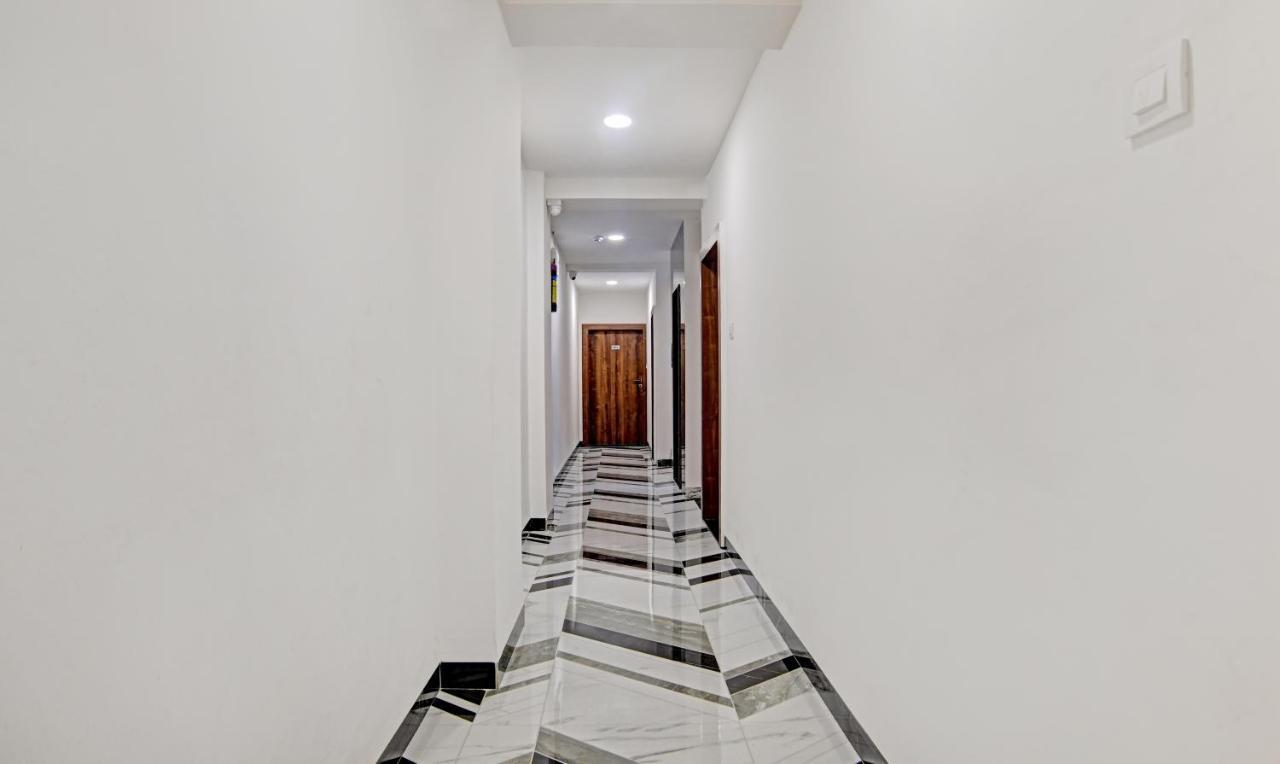 Itsy Hotels Phoenix Indore Exterior foto